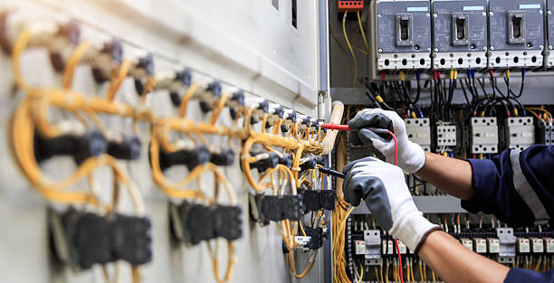 Professional Electrician technician working in Gloucester Courthouse, VA